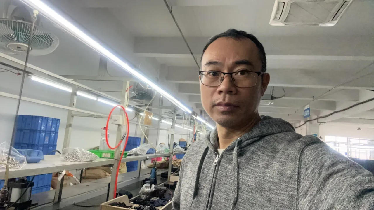 Não deixe que uma bomba auxiliar de baixa qualidade estrague seu purificador de água! Escolha a bomba de reforço de osmose reversa Zuanli e dê ao seu purificador de água um 