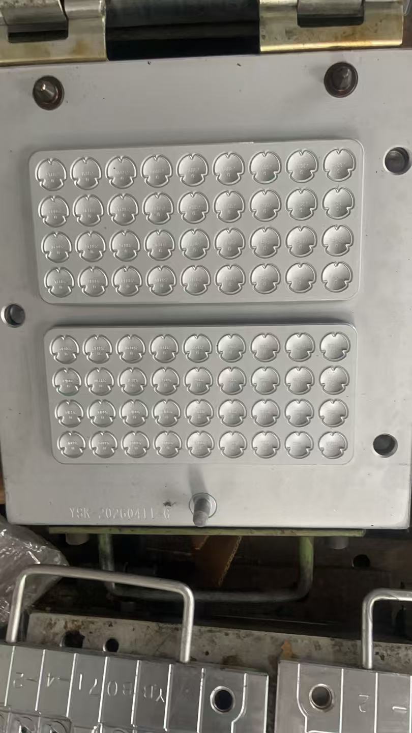 Acessórios de borracha industriais e elétricos moldados personalizados